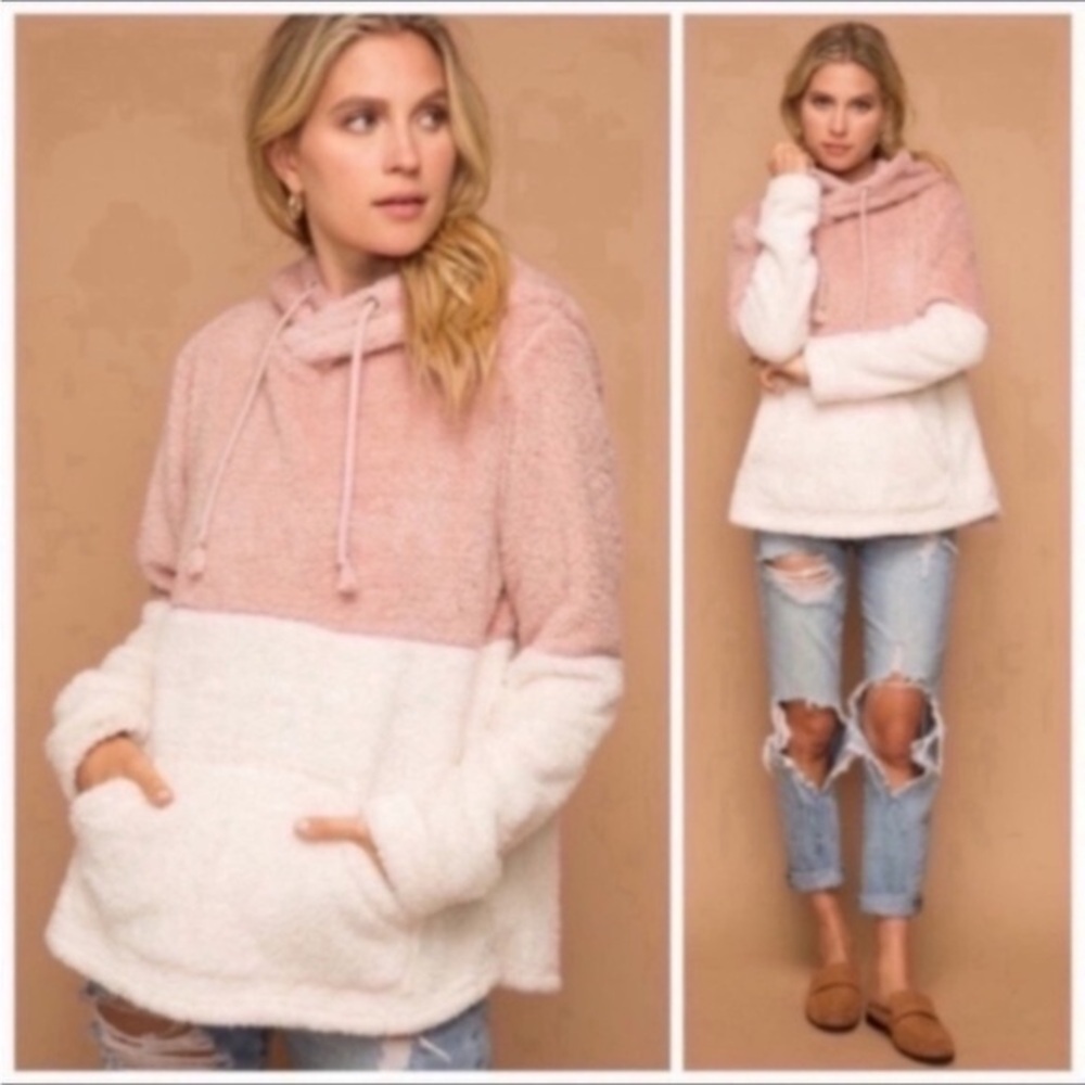 🆕Fuzzy soft fluffy hoodie